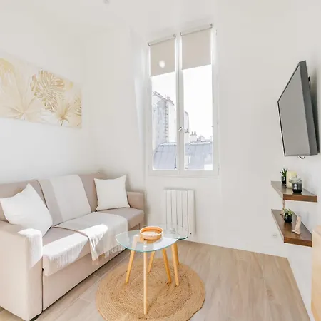 Cosy - Bastille - Mobility Lease